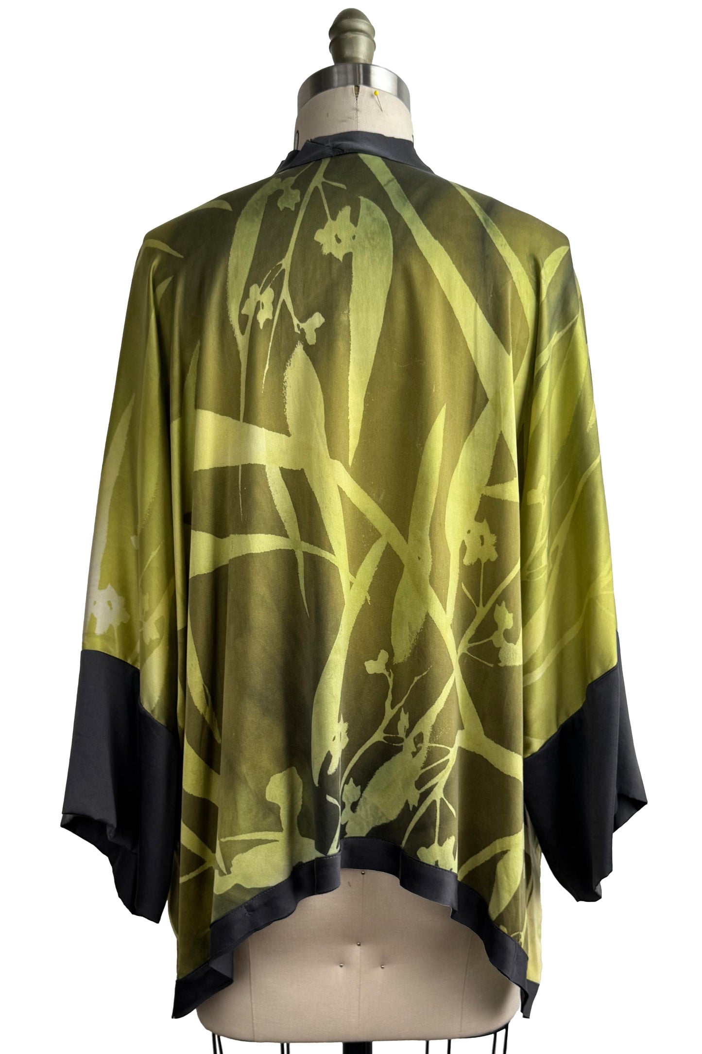 Lucianne Kimono - Silk Charmeuse Eucalyptus Print - Green