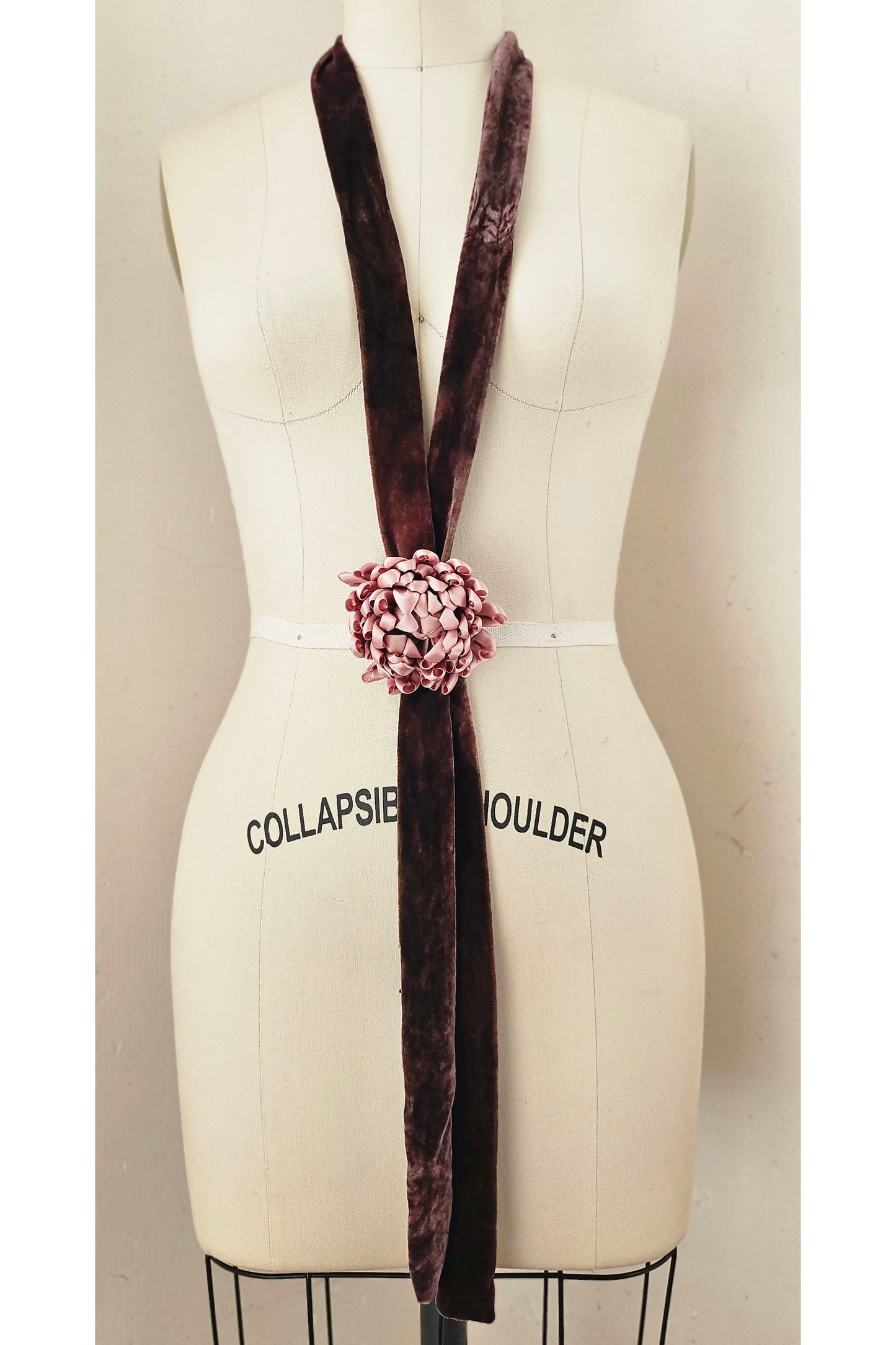 Adriana Silk Bolo Tie Necklace | Rose Tsumami Chrysanthemum & Velvet