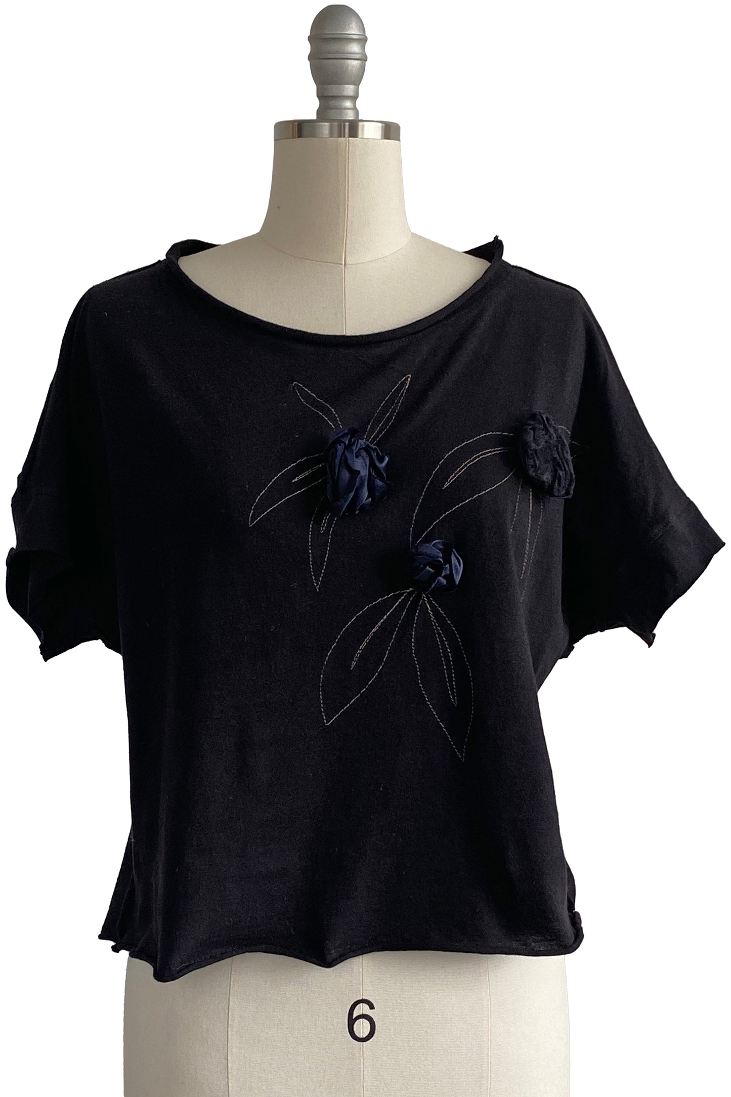 Jen Top - Jersey - Flower & Stitching - Black - Small