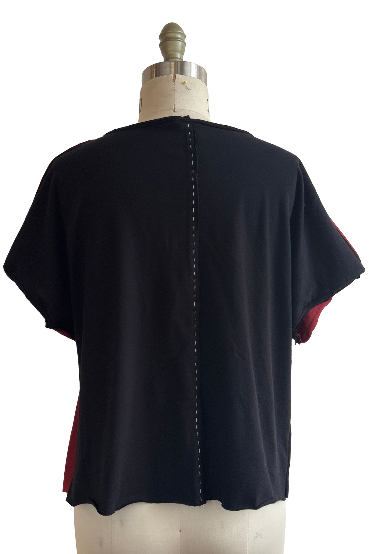 Jen Top | Organic Cotton Jersey | Needle Felted Crawfish | Red & Black | Medium
