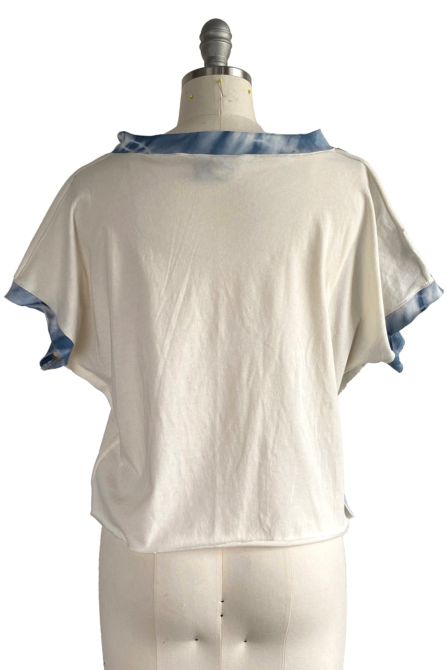 Jen Crop Top w/ Felted Wave - White & Blue - Medium