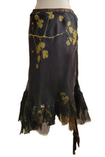 Load image into Gallery viewer, Toulouse Reversable Skirt w/ Cotton &amp; Reverse Vine Print - Black &amp; Gold
