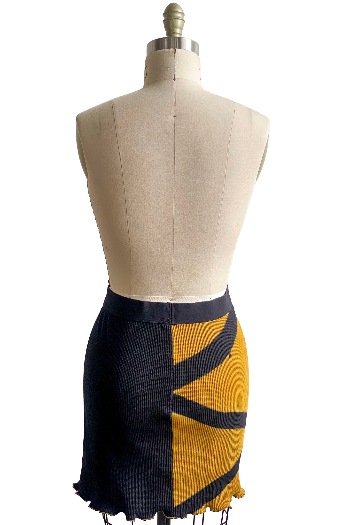 Short Waffle Stretch Tube Skirt w/ Itajimie Dye - Gold & Black - Medium