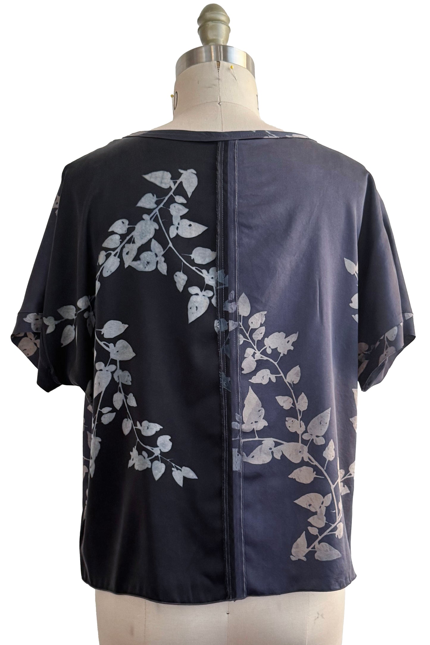 Jen Top Silk Charmeuse - Vine Print - Grey & Natural - Medium