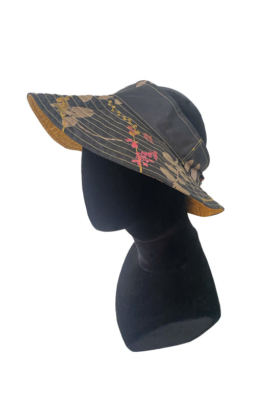 Rimini Visor in Silk Taffeta - Vine Print - Black, Gold & Pink