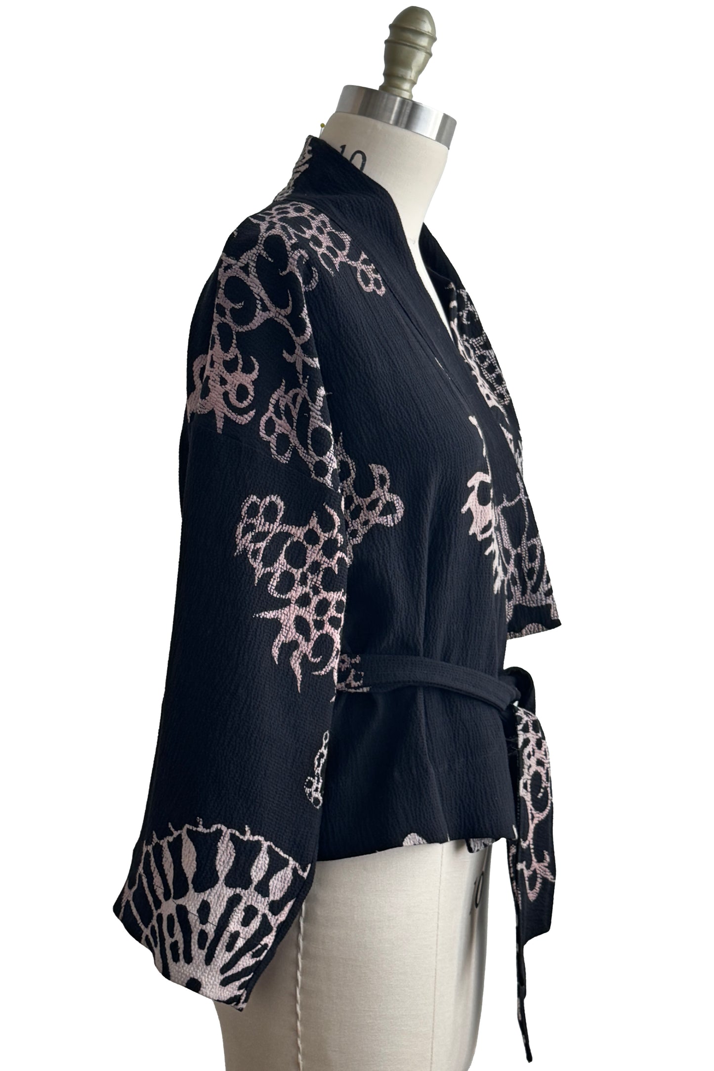 Kimono Jacket | Heavyweight Pebble Silk | Oceana Print | Black & Natural | X-Small