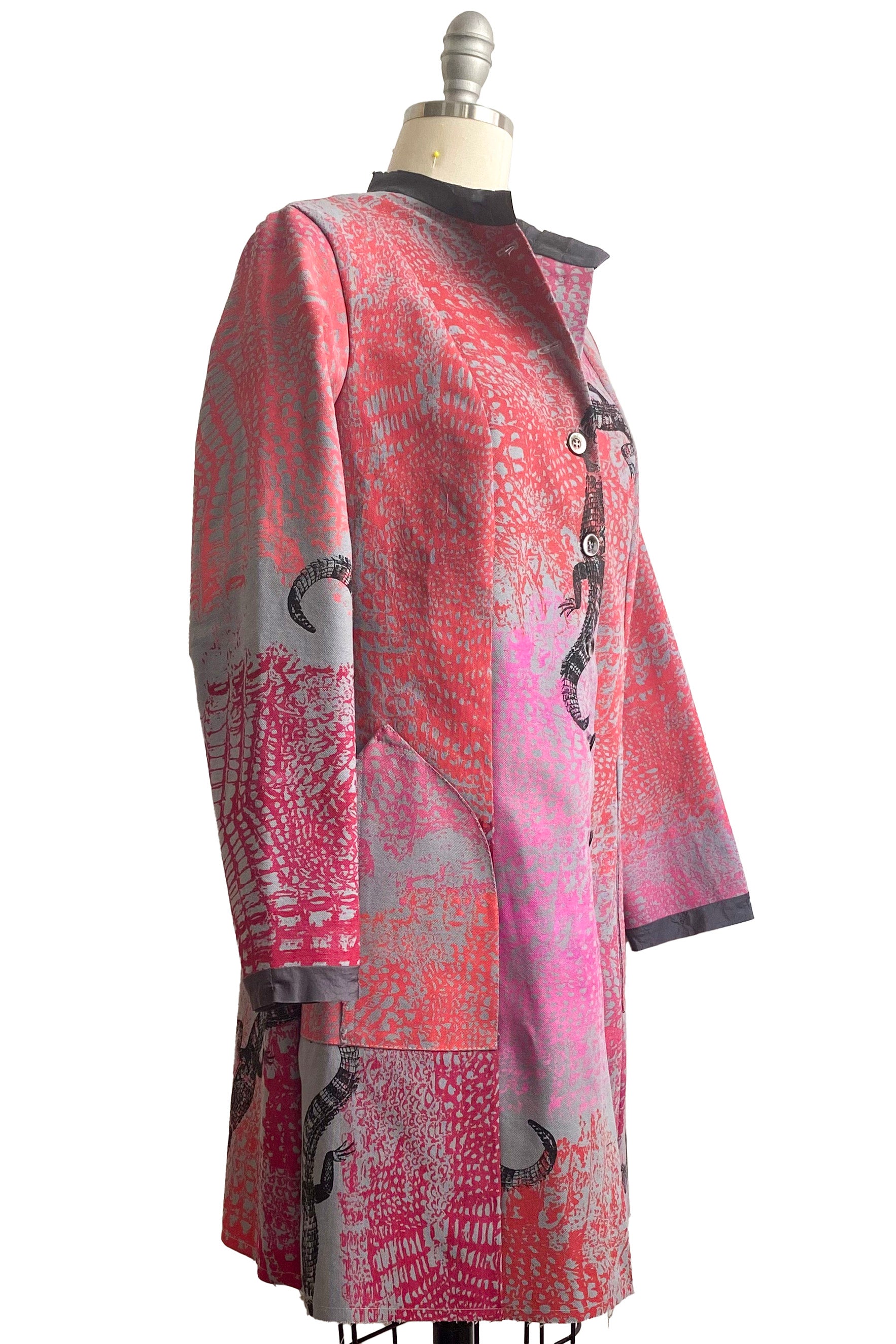 Hampton Coat in Linen w/ Alligator Print - Pink & Grey - Small