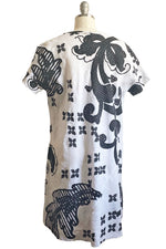 Load image into Gallery viewer, Athena Dress w/ Round Pockets &amp; Wallpaper Print - White &amp; Black

