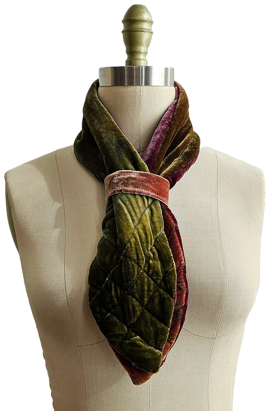 Velvet Pull-Thru Neck Scarf - Green & Magenta