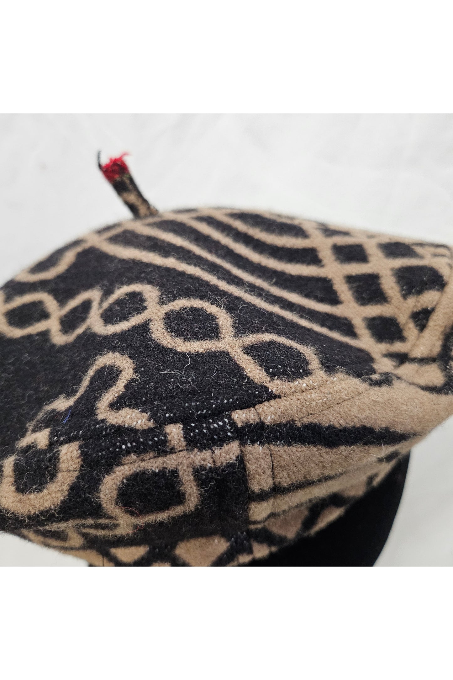 Blanket Wool Beret - Black & Tan