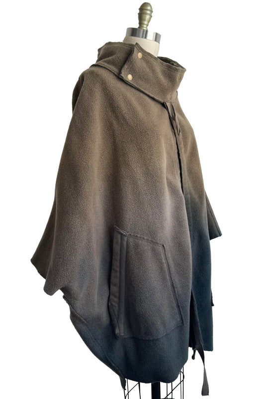 KB x Alquimie Studio Wolf Cape Fleece | Ombre Dye | Taupe Stone Grey