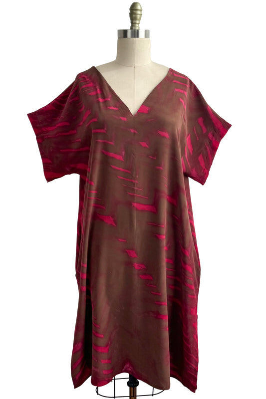 Kaftan Dress Short Sleeve w/ Shibori Arashi Dye - Brown & Pink - Large