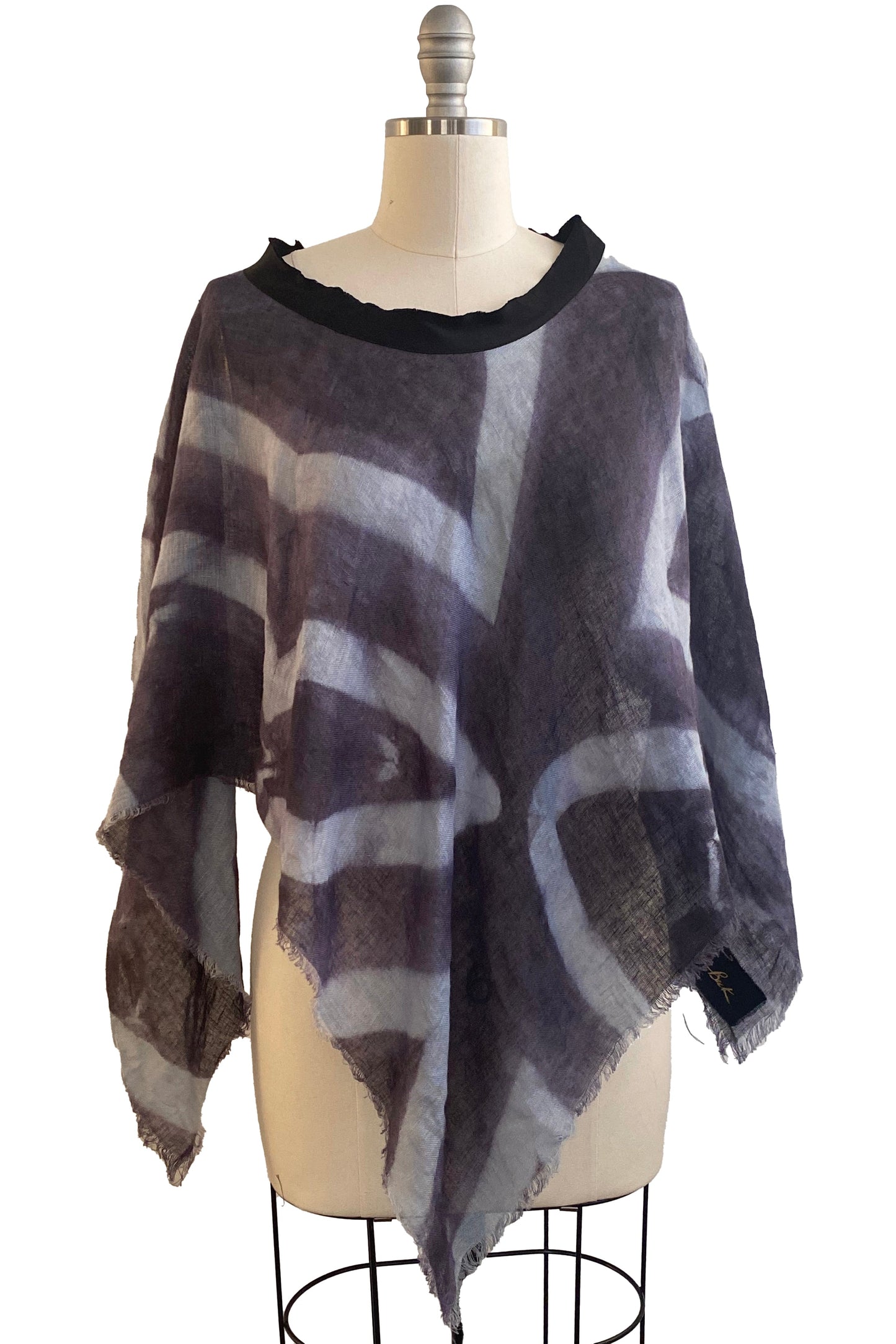 Poncho in Open Weave Linen w/ Itajime Dye - Charcoal & Light Blue