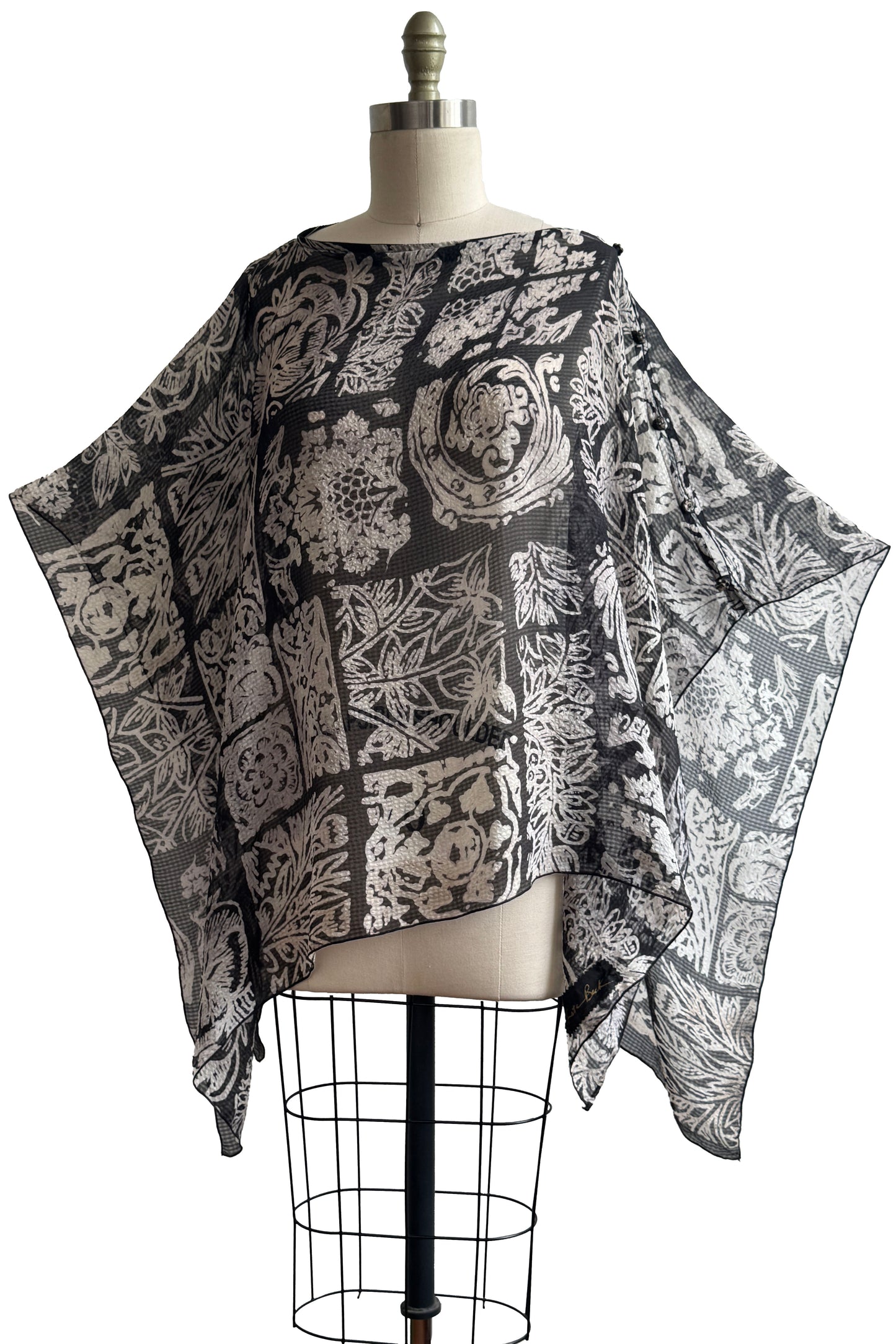 Button Drape | Seersucker Silk | Tile Print | Black & Natural
