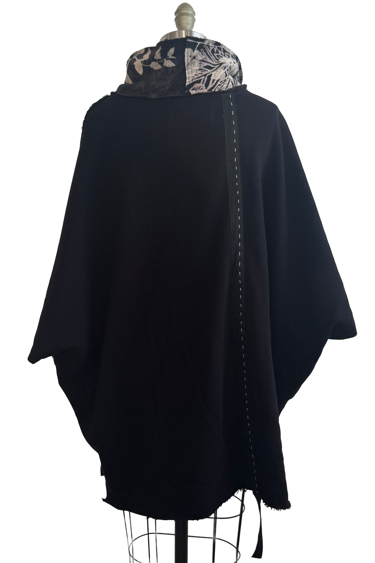 KB x Alquimie Studio Wolf Cape | Organic Cotton French Terry | Tile, Vine & Bug Print Right | Black & Natural | Medium (Copy)