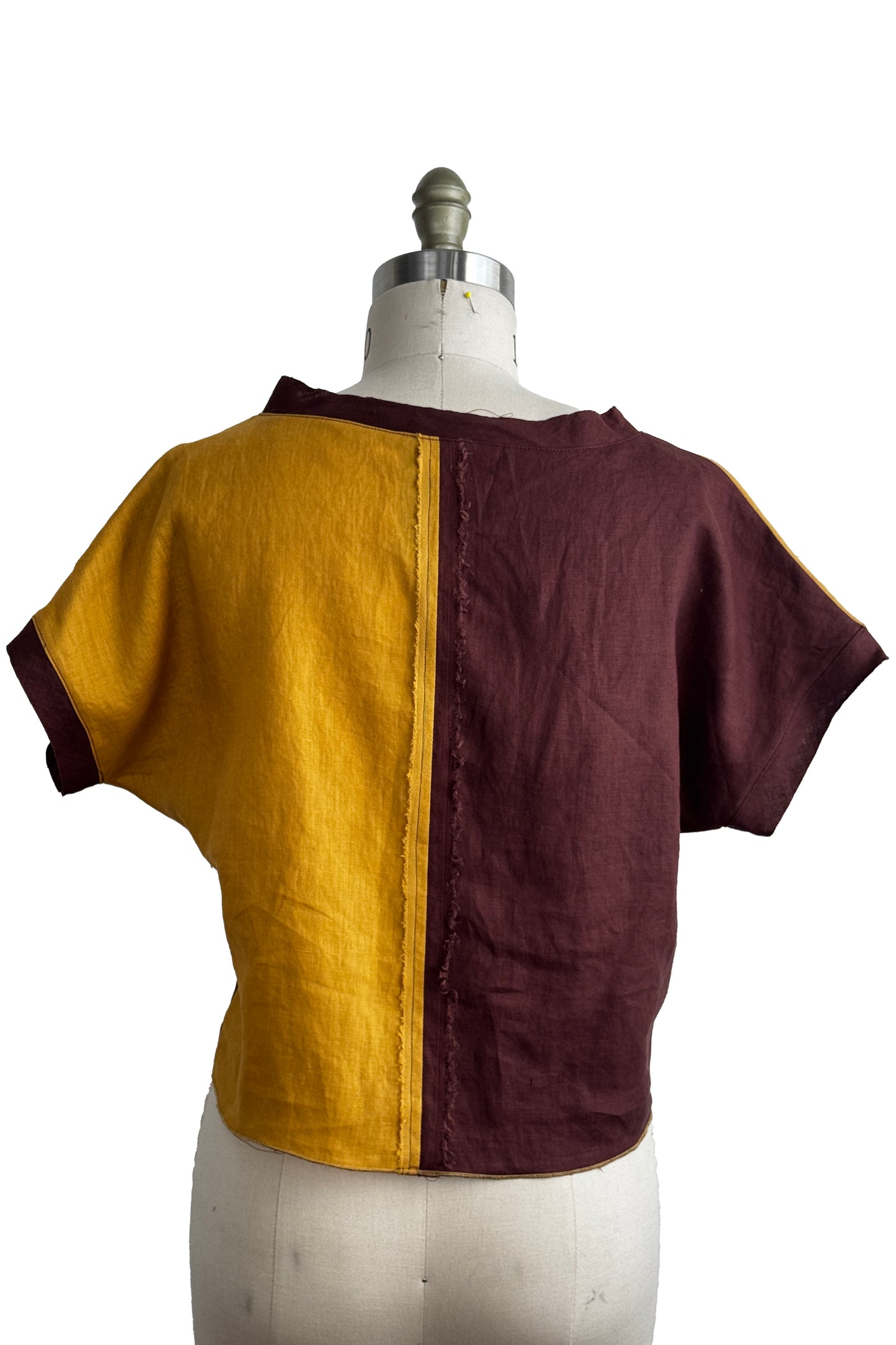 Jen Top | Linen | Moon Dot Print | Ochre Gold, Burgundy & White | Small (2)