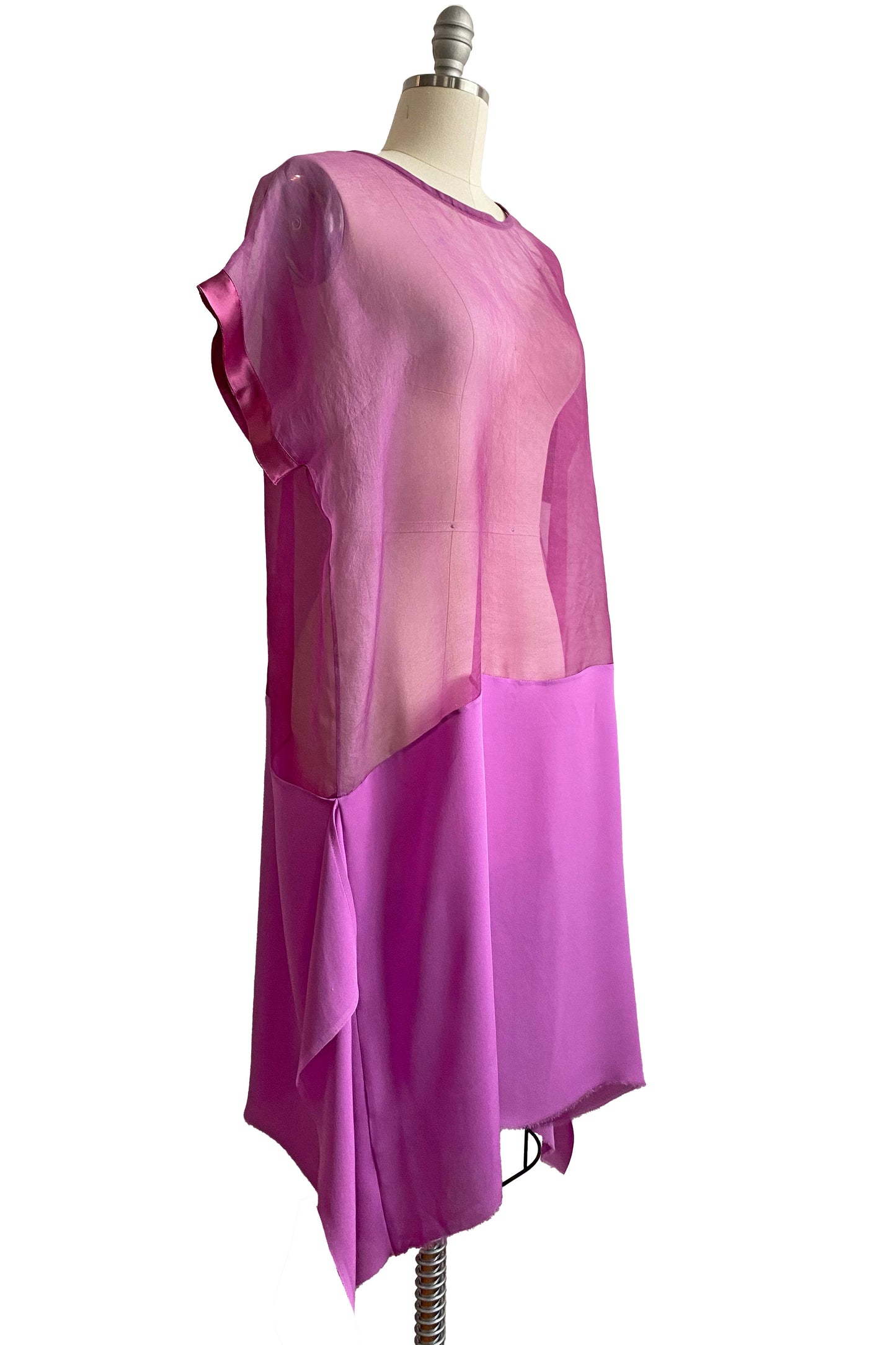 Essa Dress in Organza - Magenta - Small