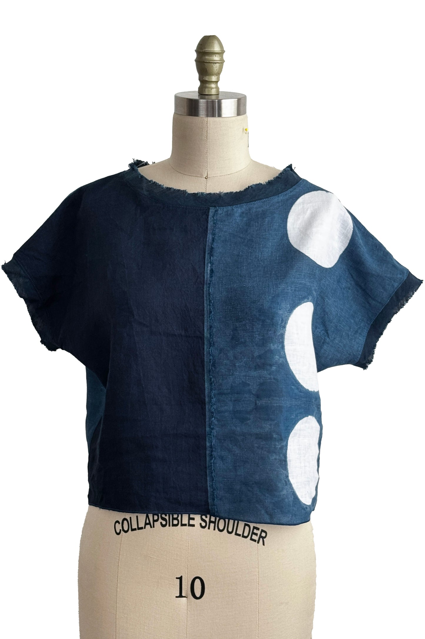 Jen Top | Linen | Itajime Dye | Cirlces | Indigo & White | Small (2)