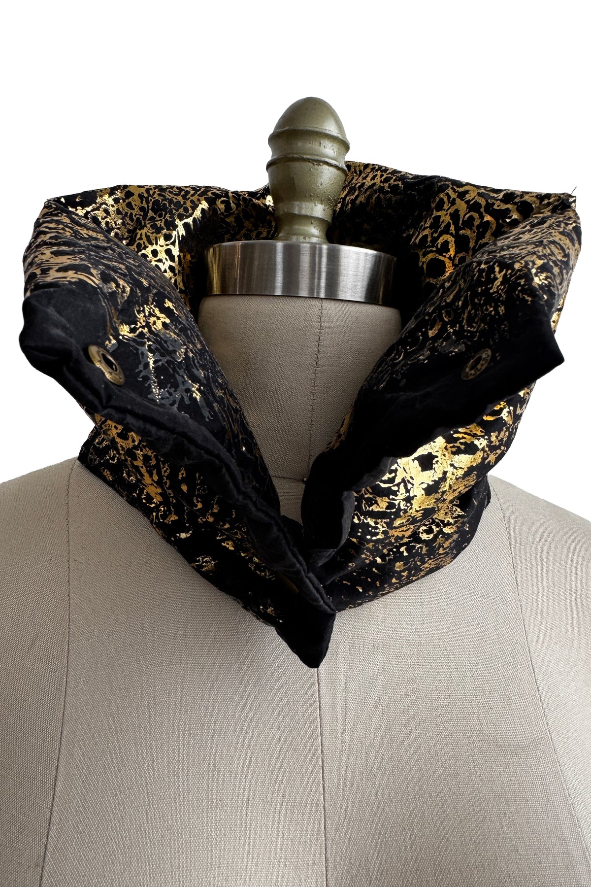 Channeled Neck Scarf | Silk Taffeta & Foil | Alligator | Black & Gold