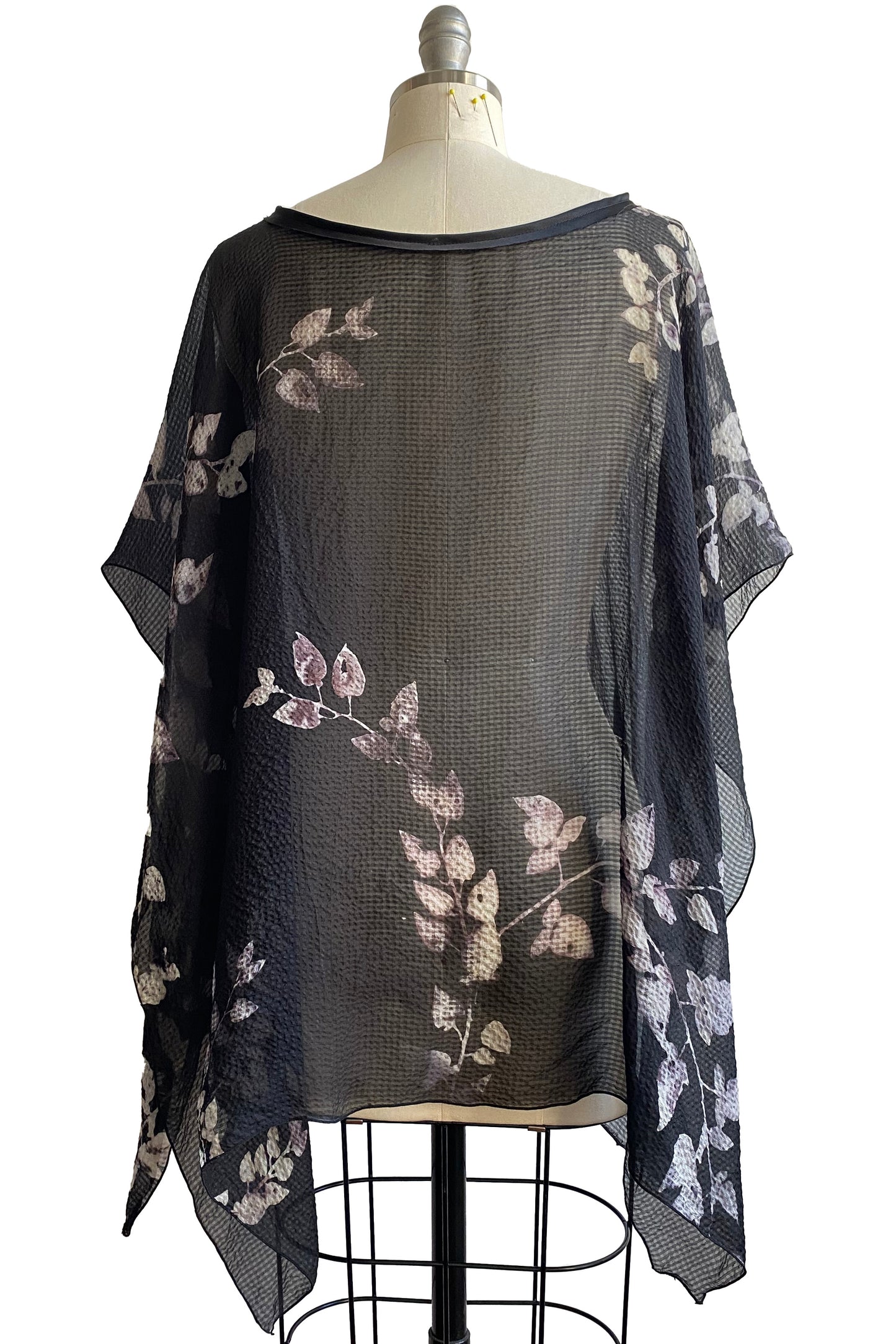 Seersucker Silk Poncho w/ Vine Print - Black & Natural