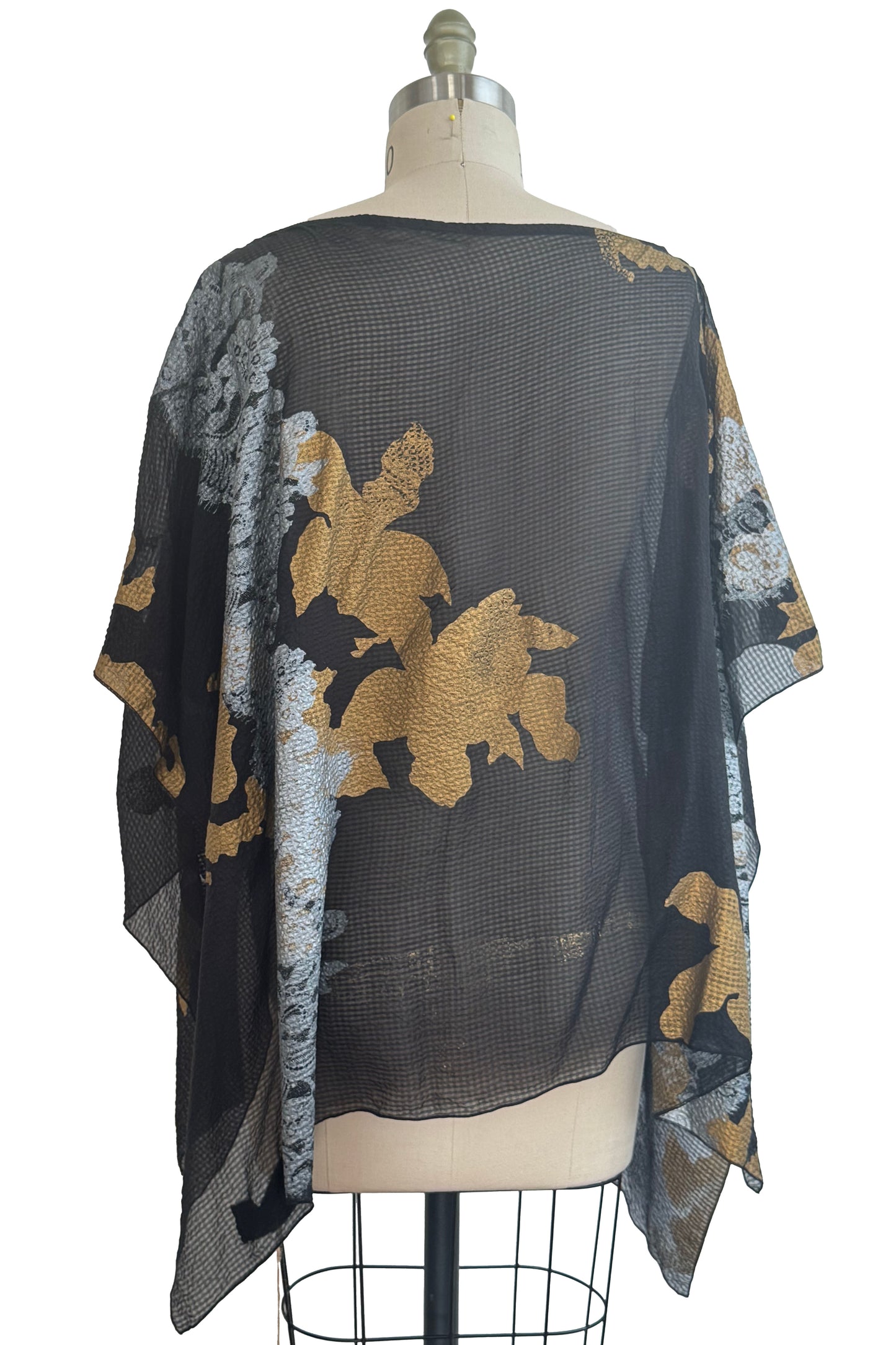 Button Drape in Seersucker Silk - Azalea & Wallpaper Print - Black, Gold & Silver