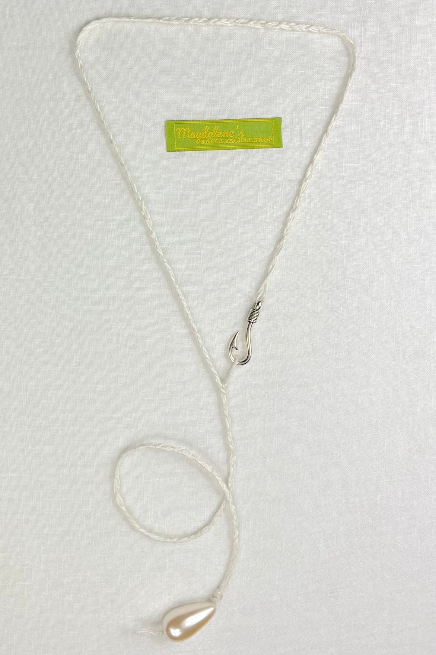 Magdalene's Long Cast Lariat - Imitation Pearl