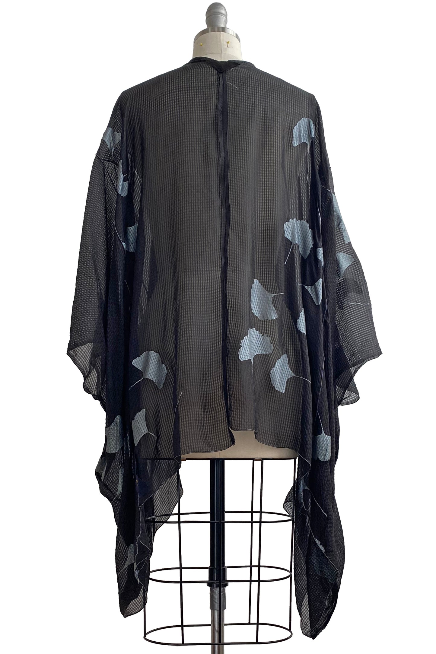 Seersucker Silk Drape w/ Ginkgo Print - Black & Silver Print