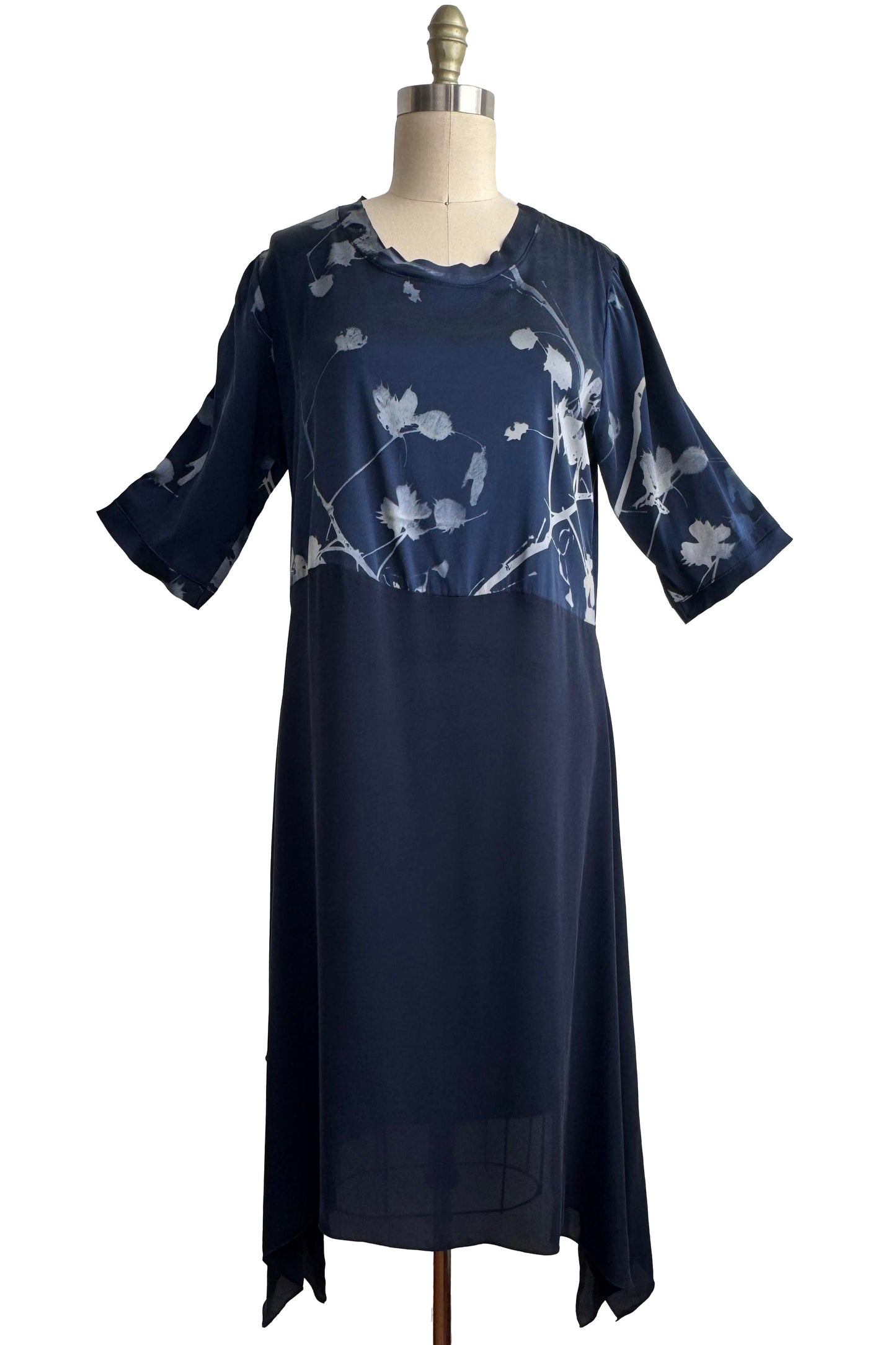 Marais Dress in Stretch Silk & Crepe De Chine - Cotton Print - Blue - Medium