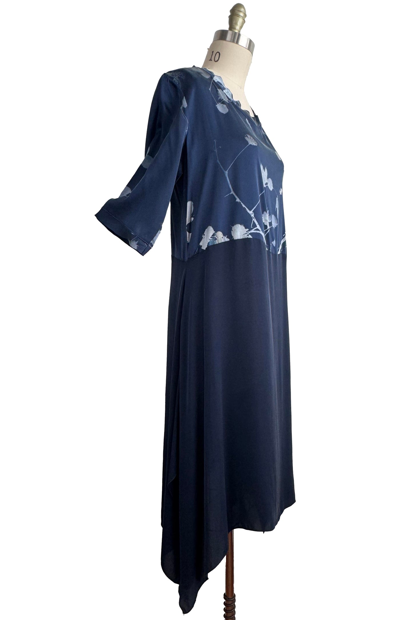 Marais Dress in Stretch Silk & Crepe De Chine - Cotton Print - Blue - Medium