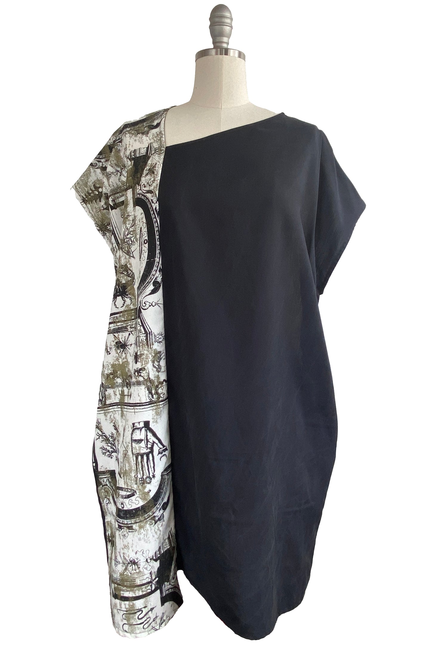 Petra Tunic Silk Shantung w/ Cabinet of Curiosities Print - Black & White-Medium