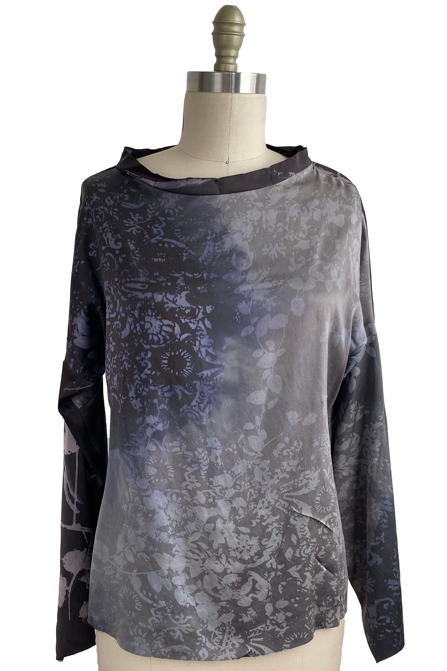 Portia Top Long Sleeve w/ Wallpaper Print - Grey & Black