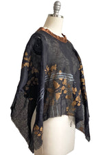 Load image into Gallery viewer, Poncho in Open Weave Linen w/ Branch &amp; Vine Print - Black
