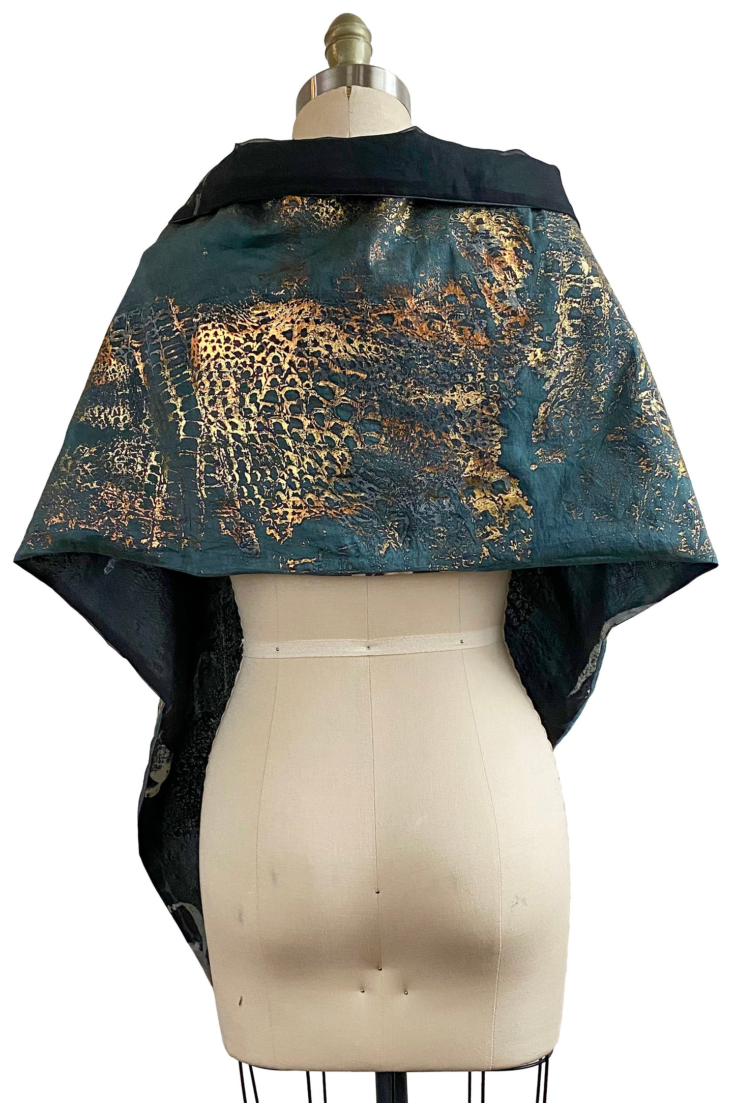 Foil Printed Reversible Shawl w/ Organza - Alligator & Eucalyptus Print