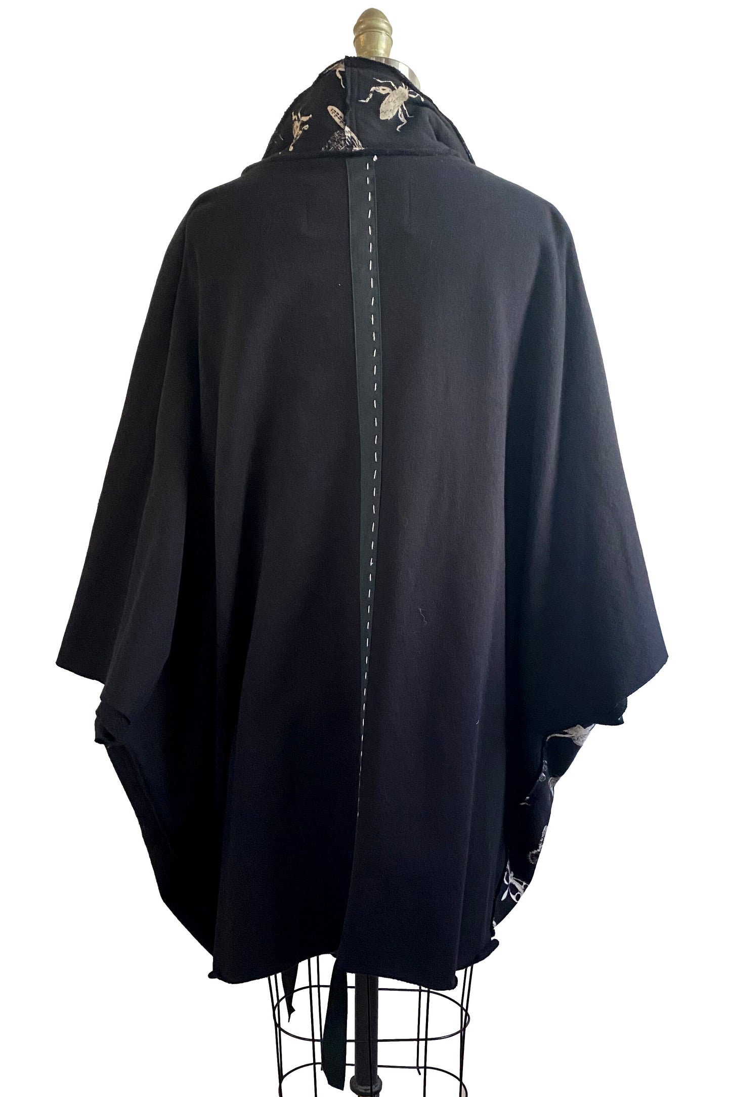 KB x Alquimie Studio Wolf Cape in Cotton Fleece - Solid Black - Medium