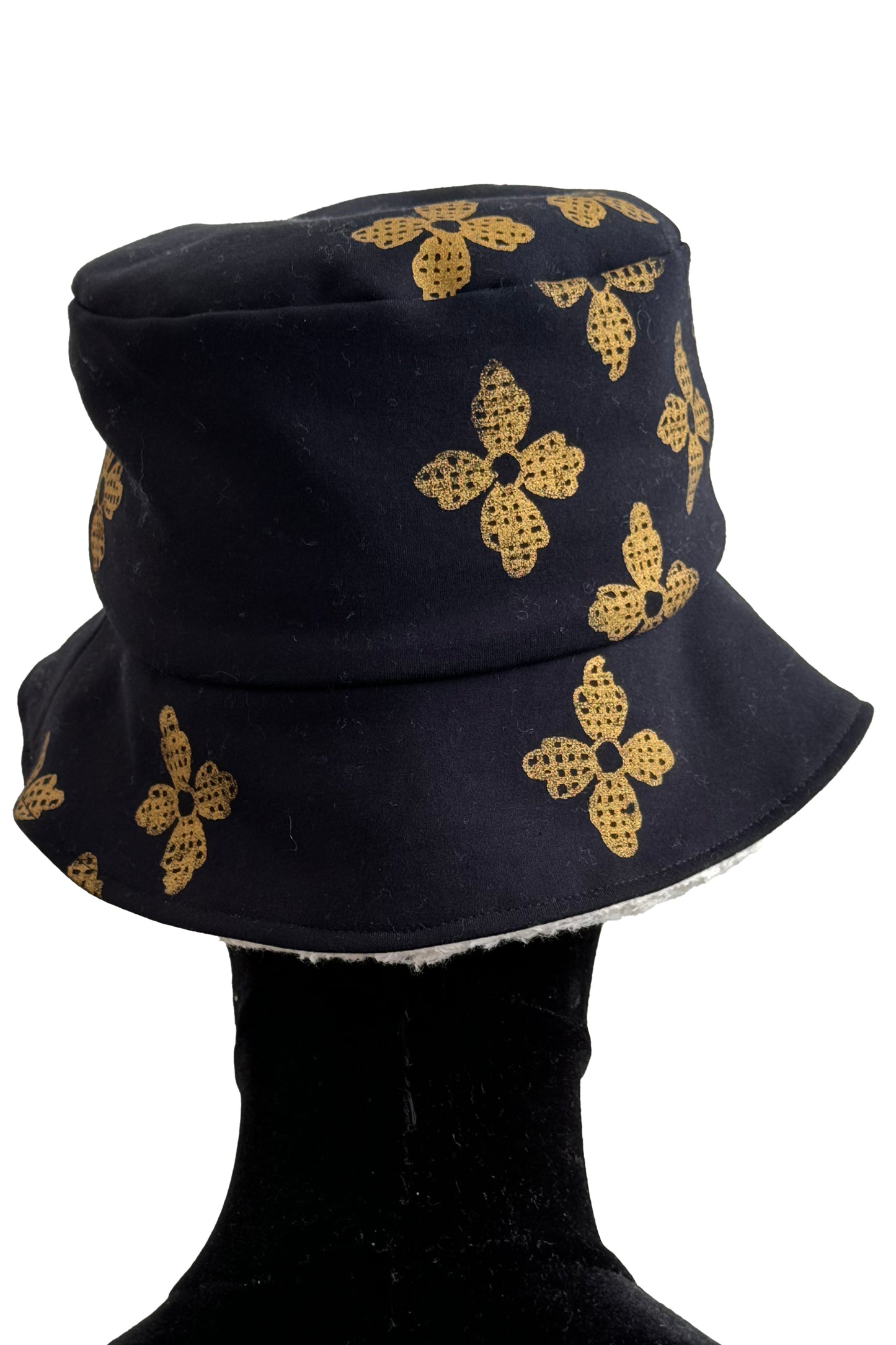 KB x Alquimie Studio Reversible Sherpa Bucket Hat | Organic Cotton Sherpa & Ponte Knit | Quatrefoil Print Lining | Ivory