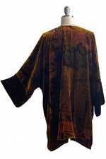 Load image into Gallery viewer, Lucianne Velvet Kimono w/ Tapestry Print - Olive &amp; Black

