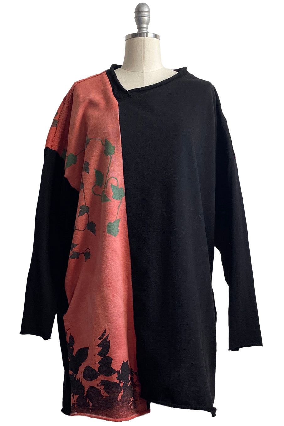 Petra Long Sleeve Tunic Knit w/ Vine Print - Black & Orange Coral Overdye - Large