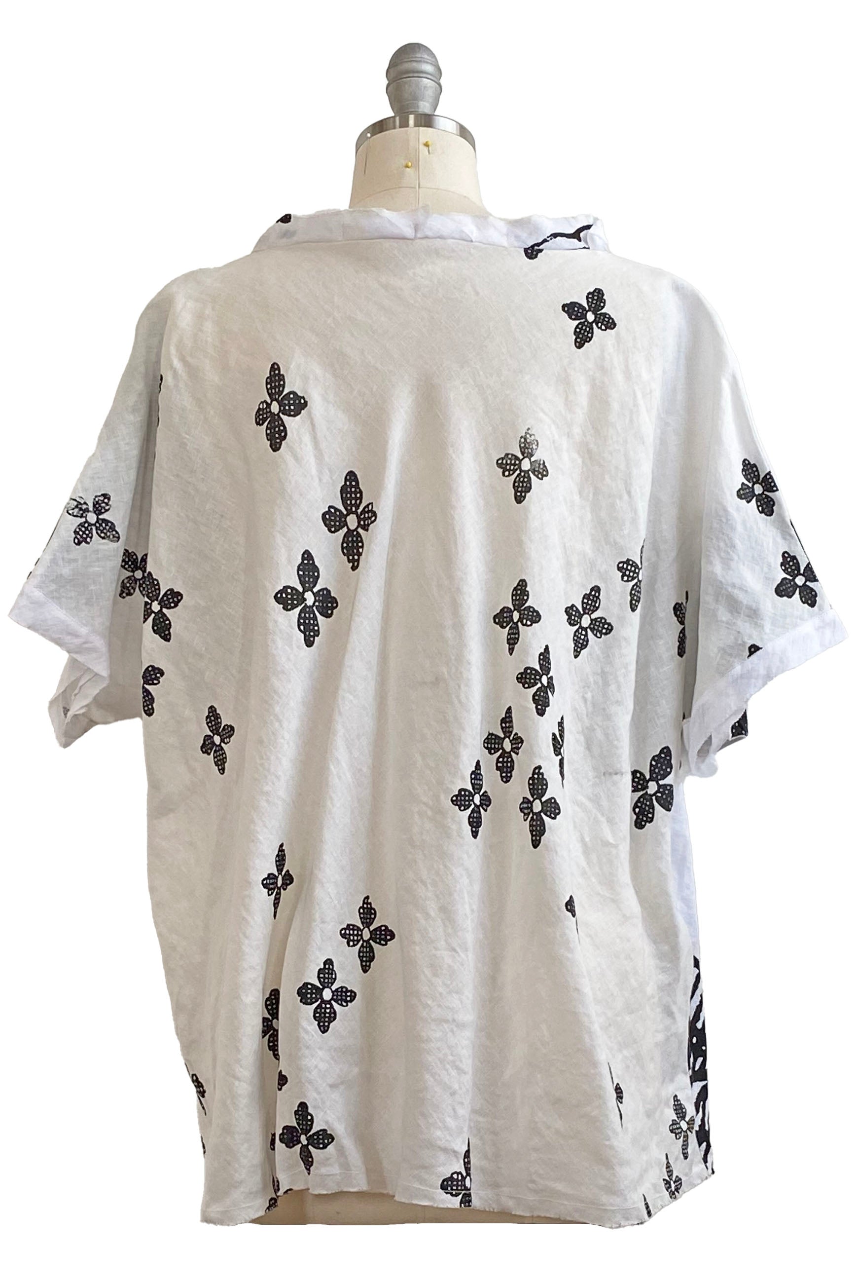 Deb Top in Linen w/ Wallpaper Print - Black & White