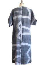Load image into Gallery viewer, Short Sleeve Kaftan Dress - Charcoal &amp; White Itajime - S/M
