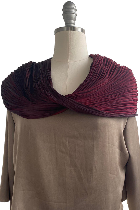 Shibori Pleated Silk Cowl | Red & Black