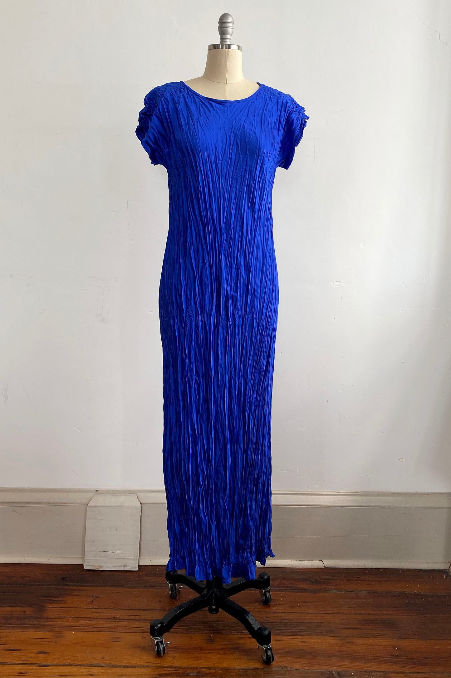 Crinkle Dress in Silk Charmeuse - Cobalt - Medium
