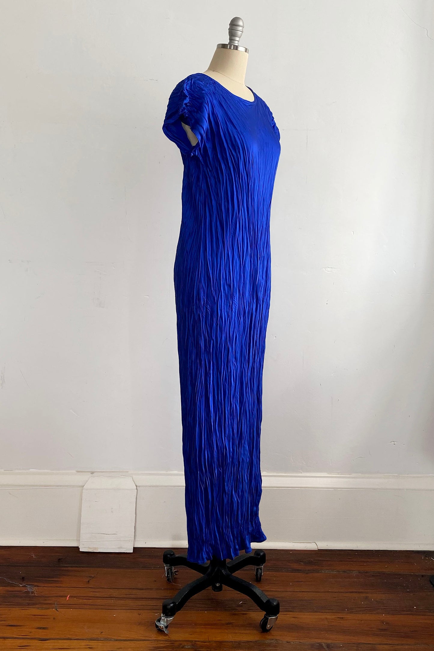 Crinkle Dress in Silk Charmeuse - Cobalt - Medium