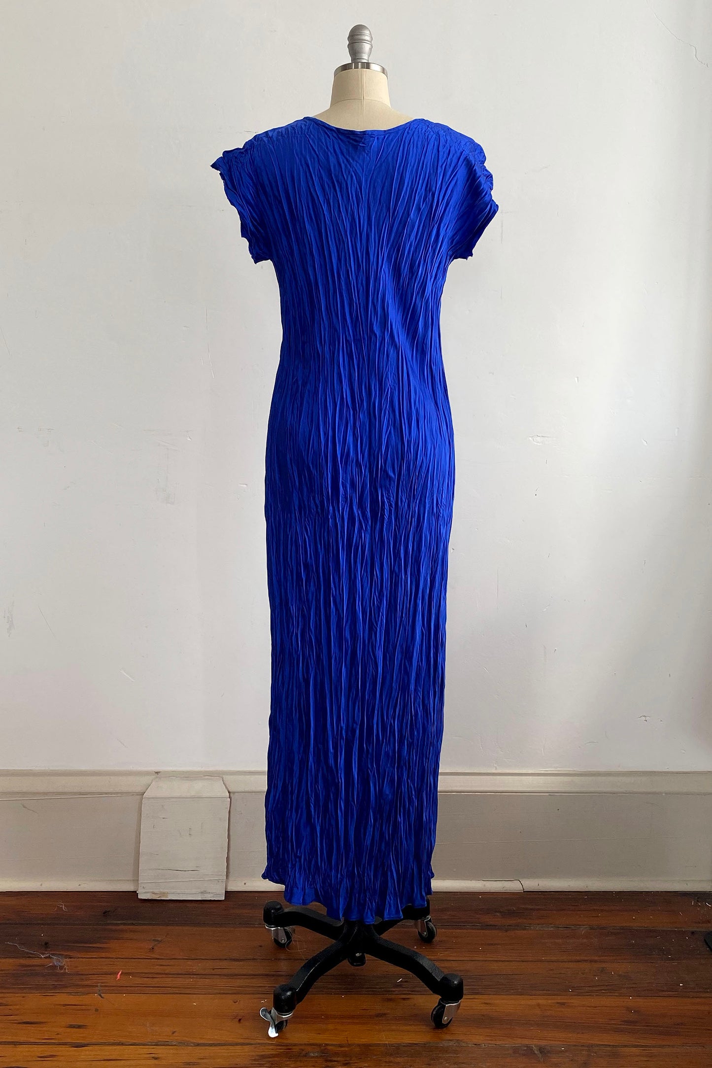 Crinkle Dress in Silk Charmeuse - Cobalt - Medium