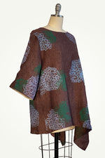 Load image into Gallery viewer, Asymmetrical Top in Linen w/ Hydrangea Print - Heather Brown
