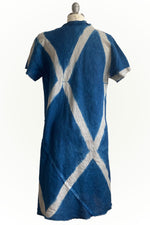 Load image into Gallery viewer, Athena Dress w/ Round Pockets Itajime Dye - Indigo &amp; Grey
